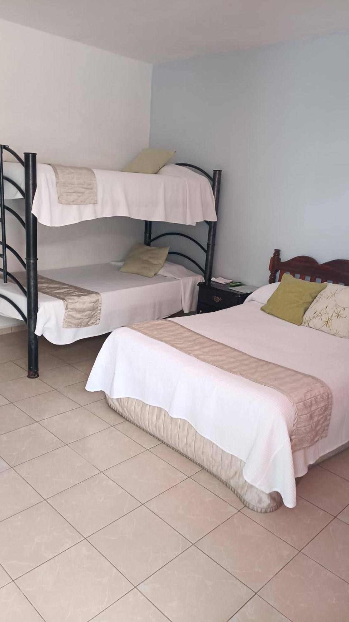 Casa De Ana - Habitacion Privada Cancún Eksteriør bilde